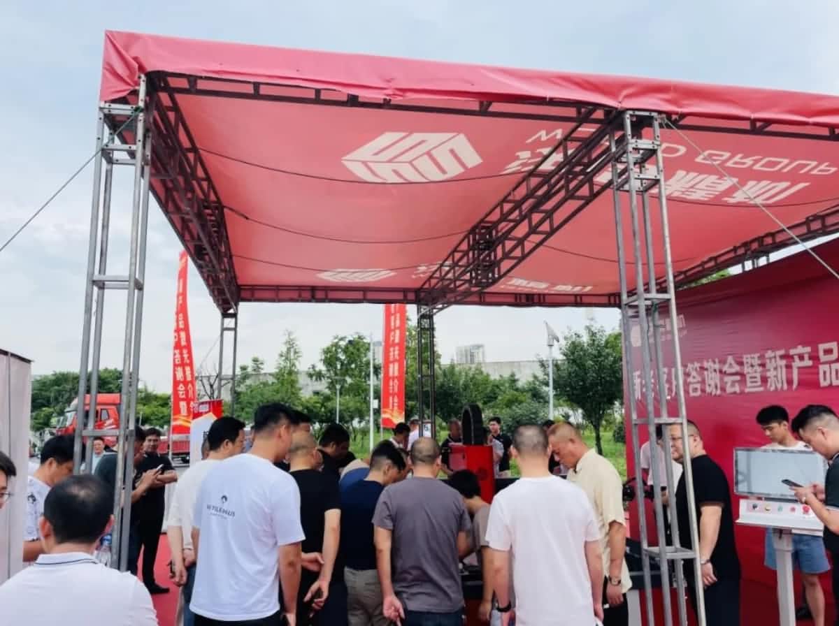 M&aacute;quina de corte l&aacute;ser show-2