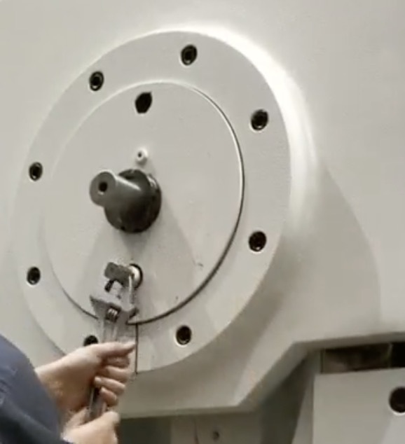 Eje de ajuste de la longitud de la carrera de la carrera