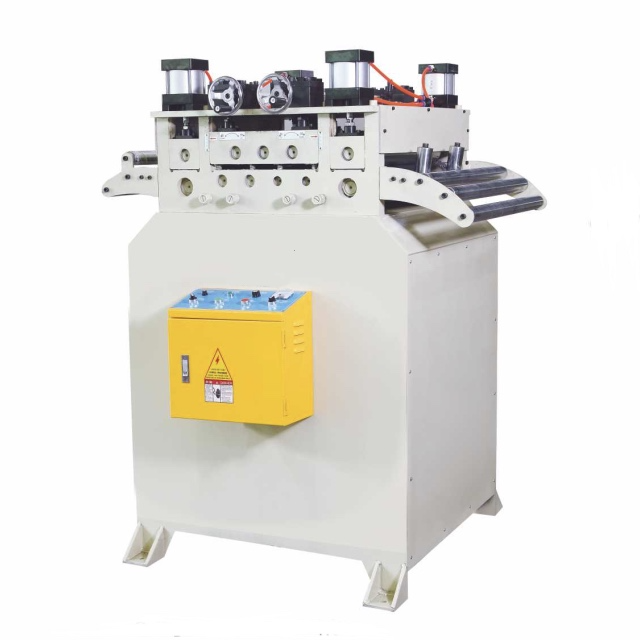 m&aacute;quina de nivelar de tira de metal